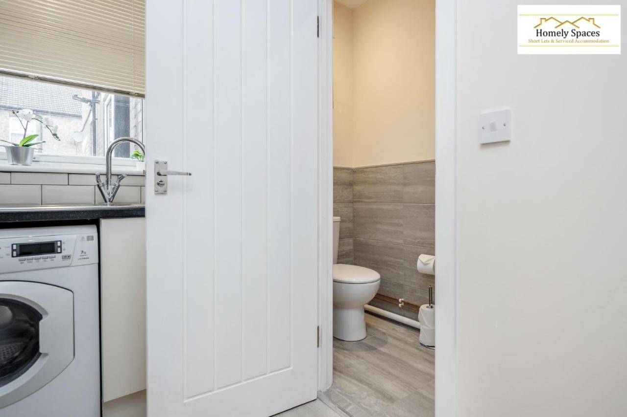 Bedford Hospital Victoria Apartments A And B By Homely Spaces Short Lets & Serviced Accommodation Kültér fotó