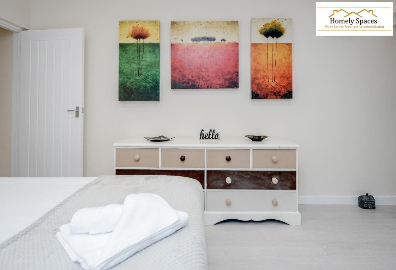 Bedford Hospital Victoria Apartments A And B By Homely Spaces Short Lets & Serviced Accommodation Kültér fotó